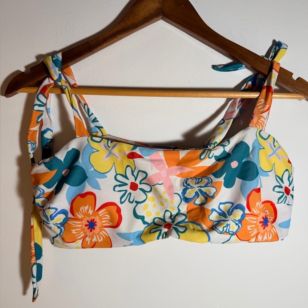 Floral Multicolor Women's Swim Top
